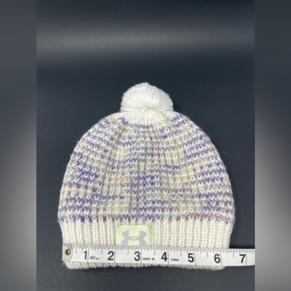 UNDER ARMOUR: Mulitcolor Knit/Fleece Hat, Youth Medium (4-6 Years) - Picture 10 of 11